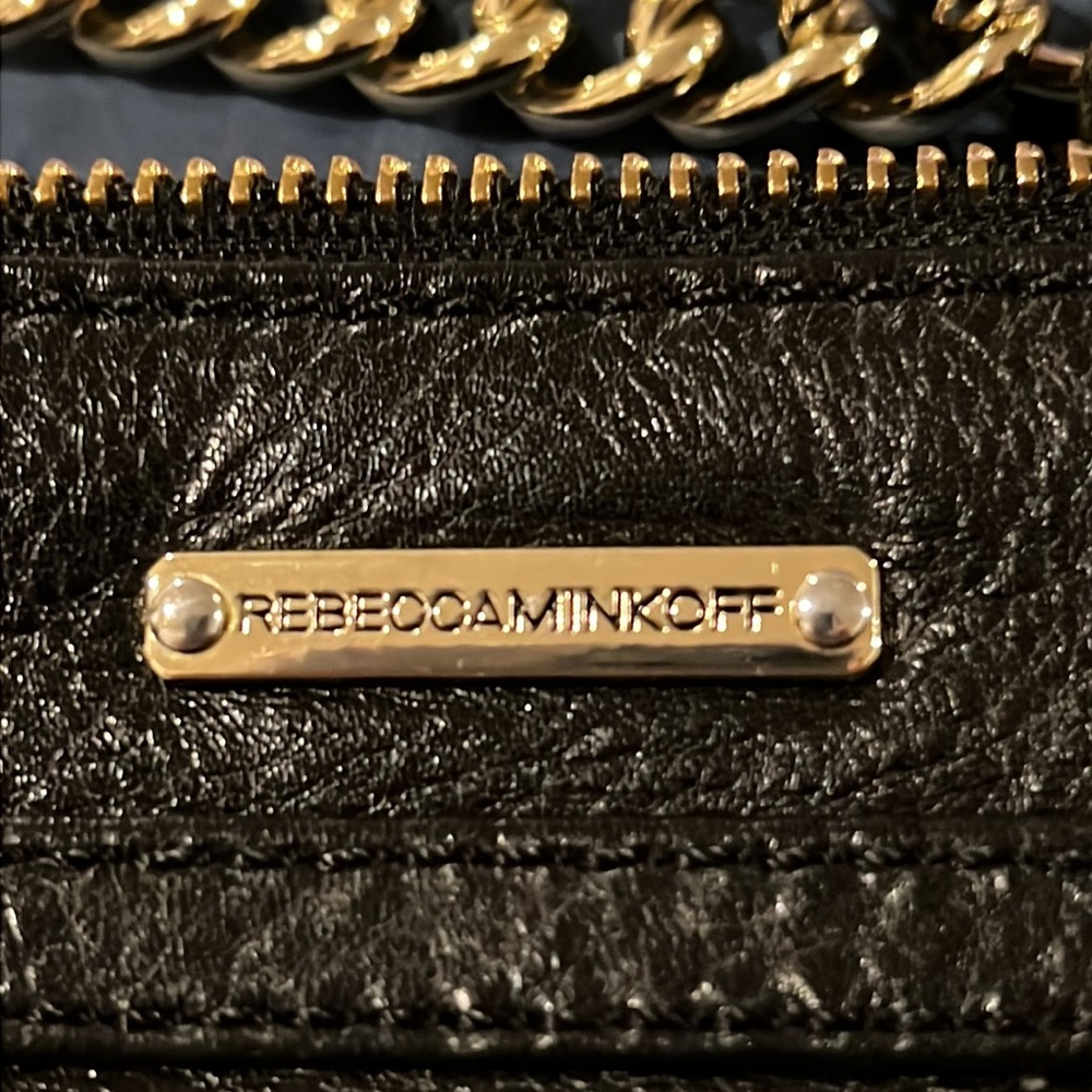 Authentic. Rebecca Minkoff Return of the M.A.C. Black Leather Crossbody. - Picture 2 of 8